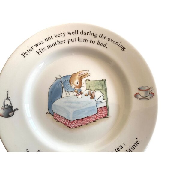 Vintage Beatrix Potter Peter Rabbit Plate by Wedgwood of Etruria & Barlaston 7" - Picture 3 of 7